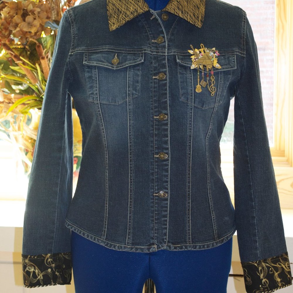 Nonda's Denim Musical Jacket